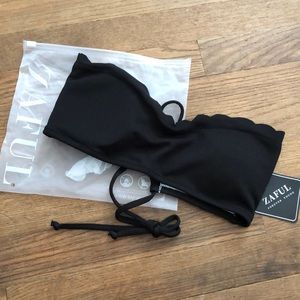 Zaful Scalloped Sweetheart Bandeu